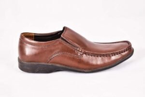 right leather shoes